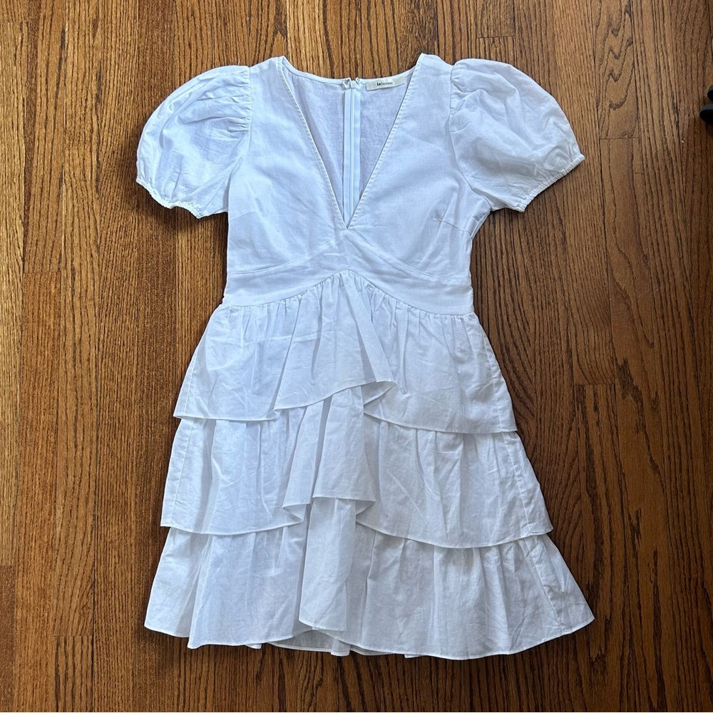 Lalavon White Tiered Skirt Dress V Neck